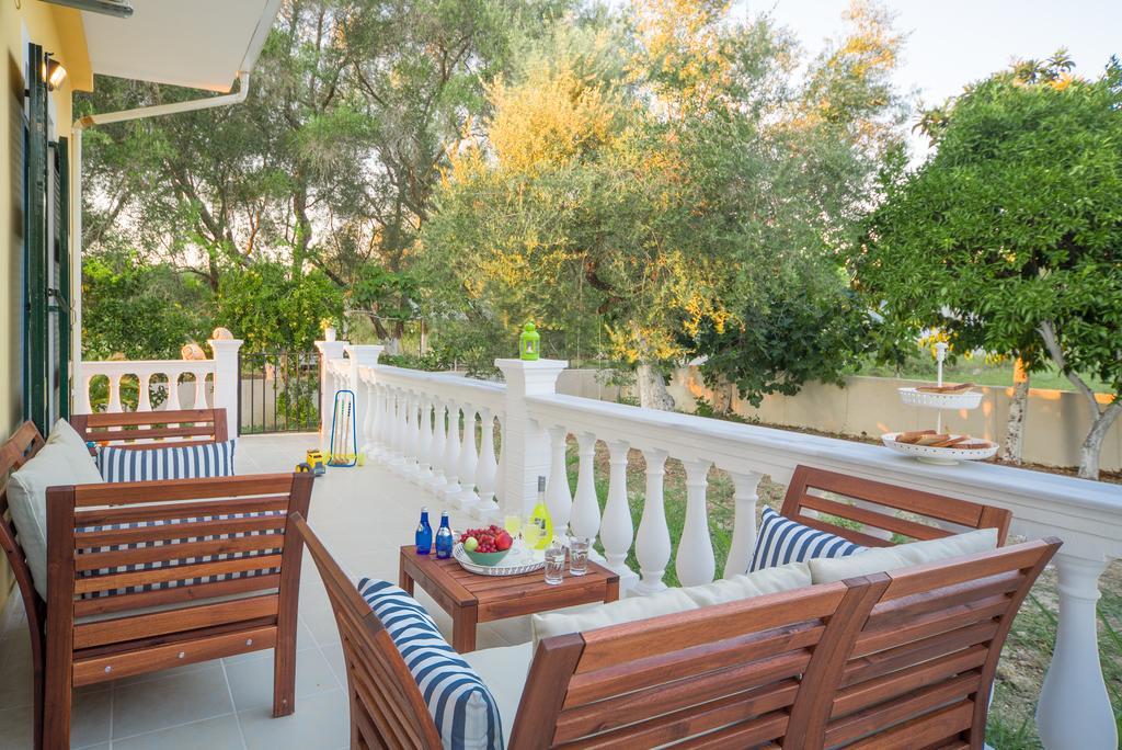 Karia Holiday Home Λευκίμμη Εξωτερικό φωτογραφία