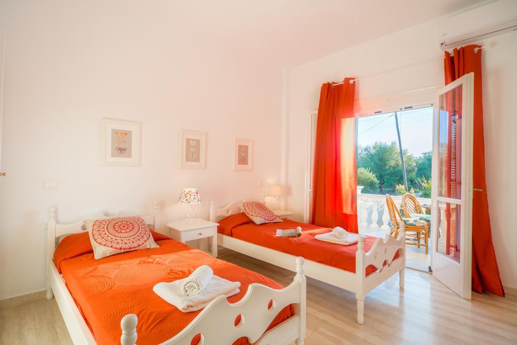 Karia Holiday Home Λευκίμμη Εξωτερικό φωτογραφία